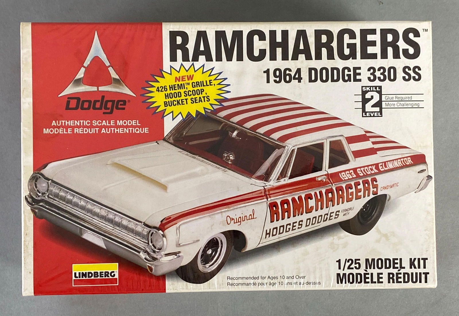 Lindberg 1964 Dodge 330 SS Ramchargers Plastic Model Kit (1 of 3)