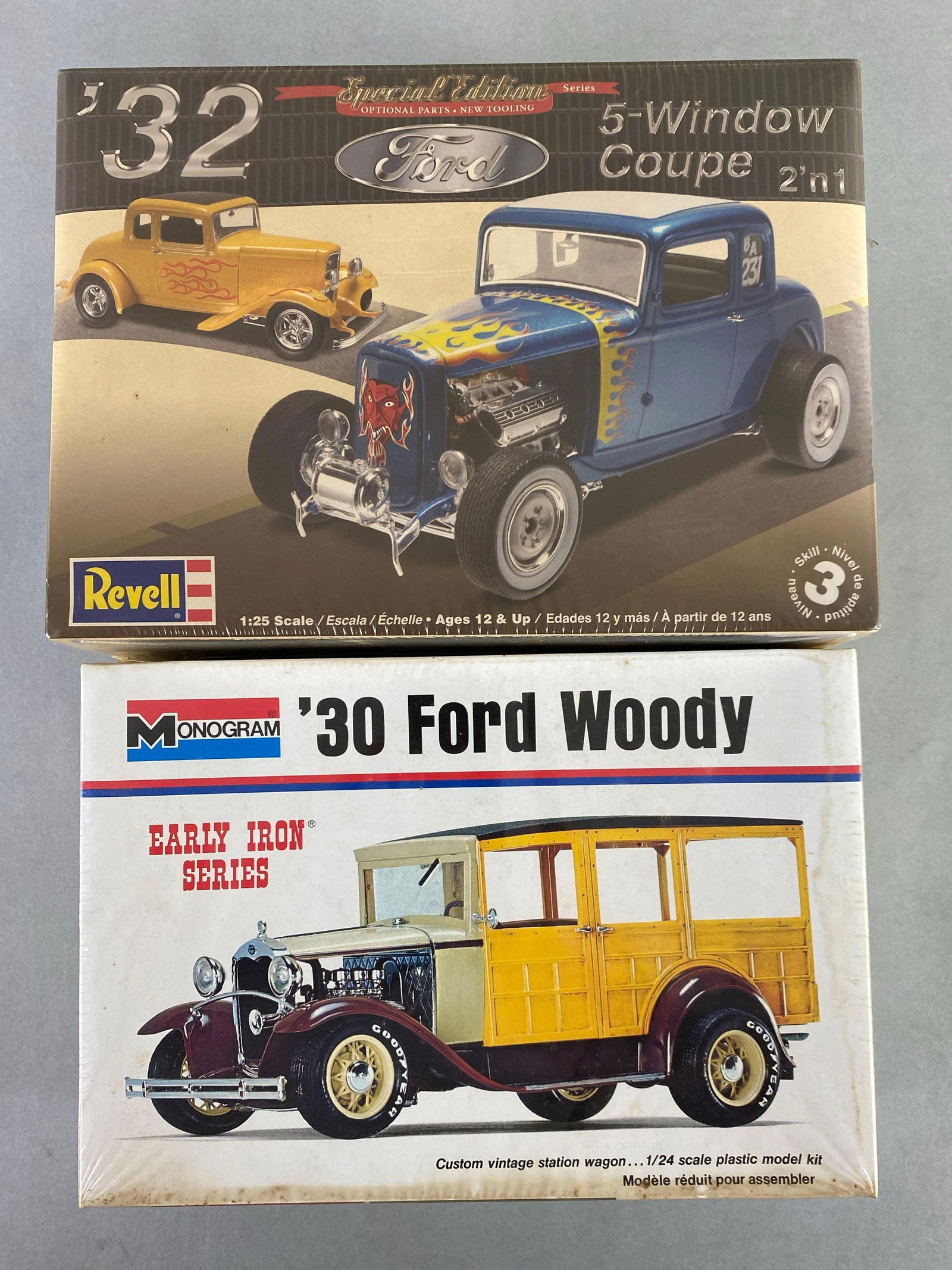 Group of 2 1930s Ford Plastic Model Kit (1 of 3)
