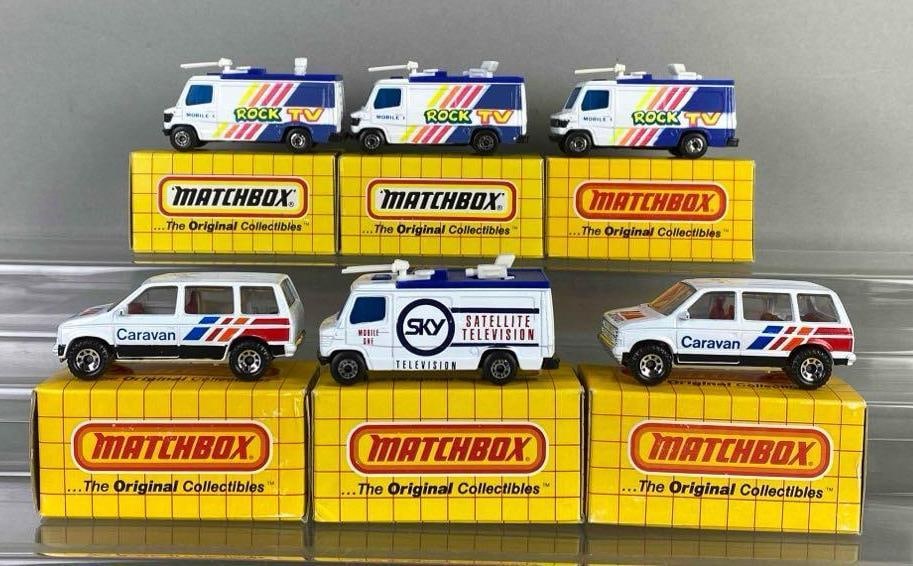 Group of 6 Matchbox Die-Cast Cars (1 of 4)