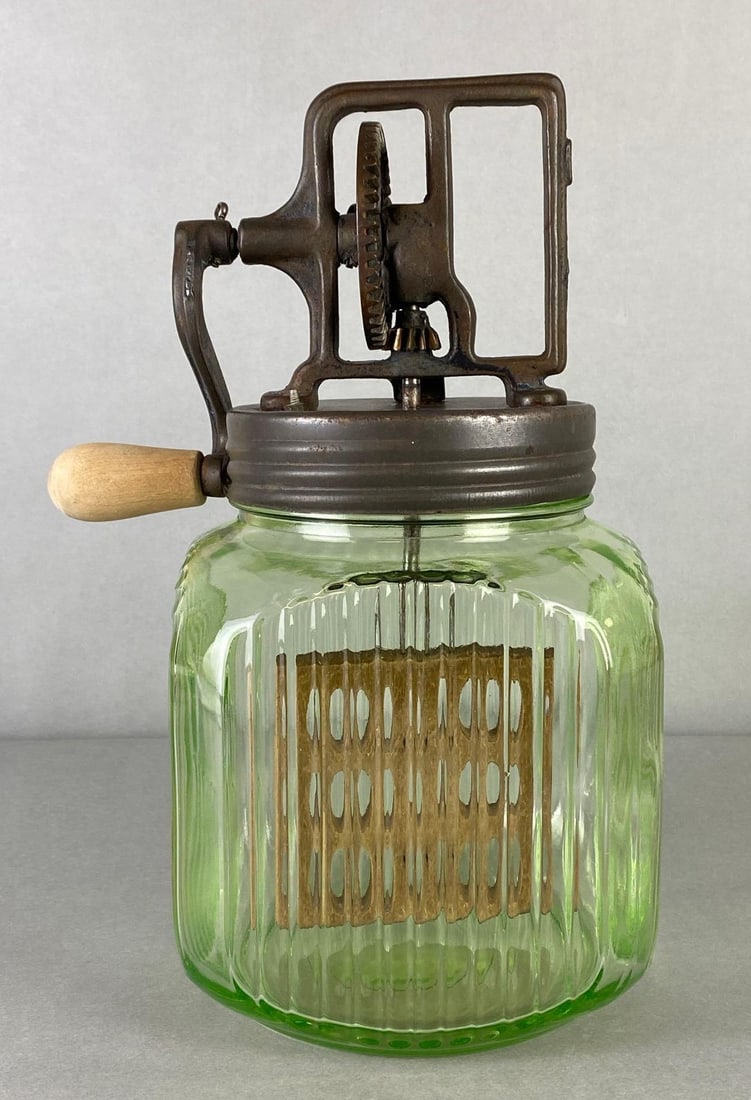 Green Uranium Ribbed Depression Glass Hand-Crank Butter Churn (1 of 5)