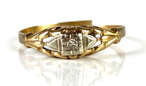 14K Gold Diamond Ring