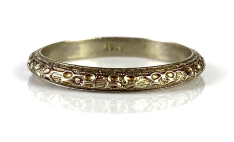 18K White Gold Filagree Ring