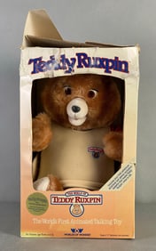 WOW Teddy Ruxpin Animated Talking Toy