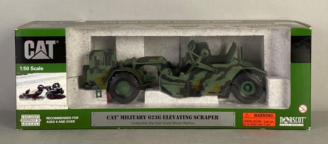 CAT Die-Cast Military 623G Elevating Scraper