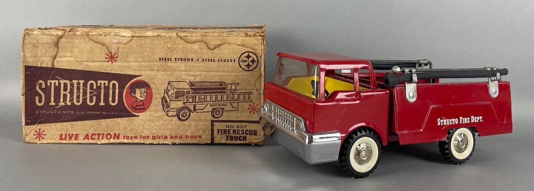 Vintage Structo Pressed Steel Fire Rescue Truck (1 of 7)