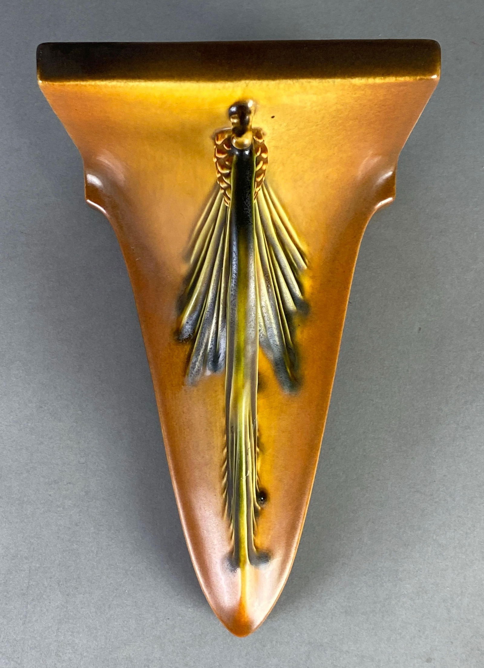 Roseville Brown Pinecone Wall Shelf (1 of 6)