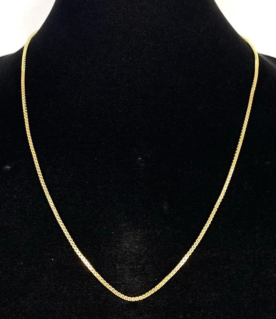 14K Gold Box Chain Necklace (1 of 3)