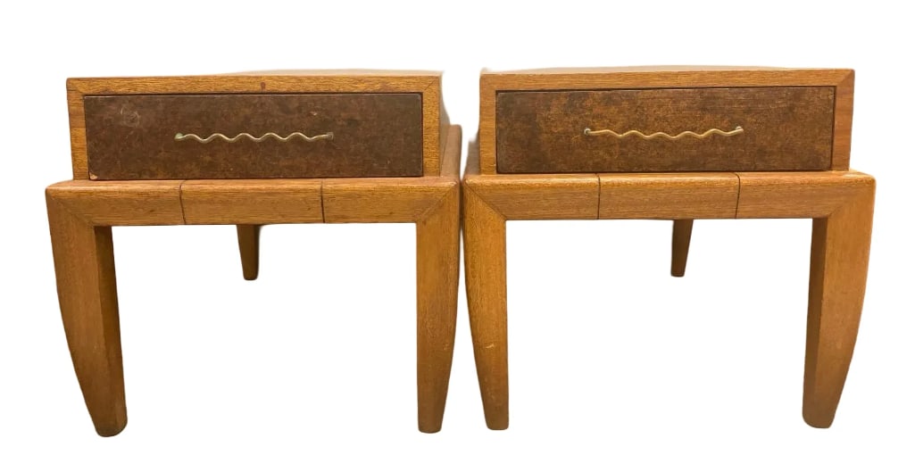 Mid-Century Modern Pair of Brown-Saltman Maple End Table (1 of 8)