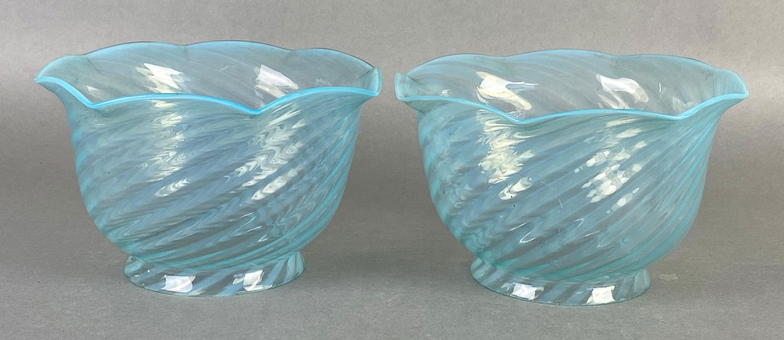 Group of 2 Antique Blue Spiral Scalloped Glass Lamp Shades (1 of 4)