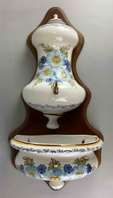 Wall Mounted Porcelain Water Fountain