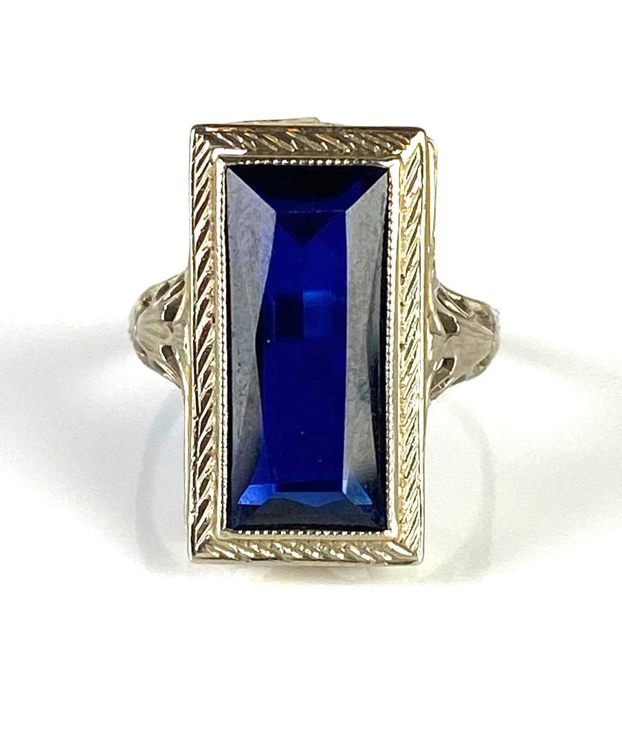 14K White Gold Sapphire Ring (1 of 6)