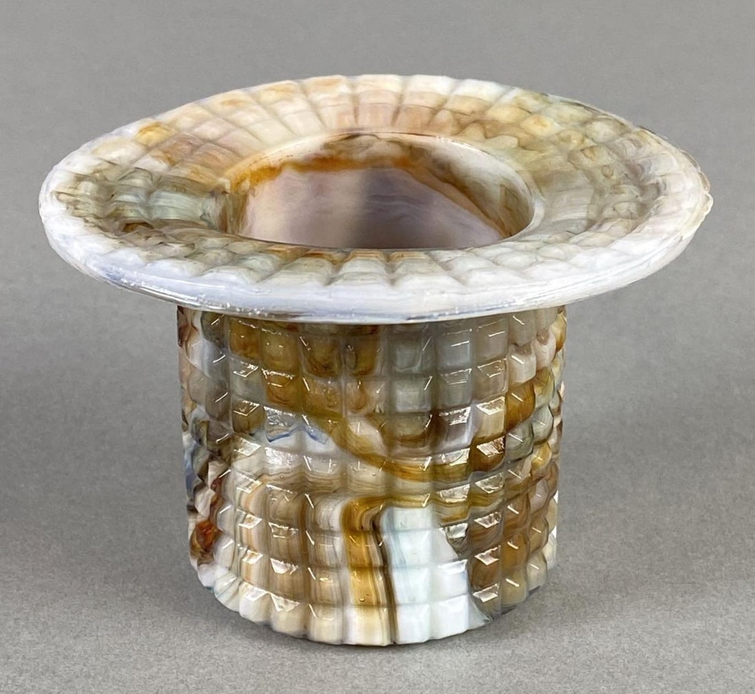 Onyx Slag Glass Top Hat Toothpick Holder (1 of 6)