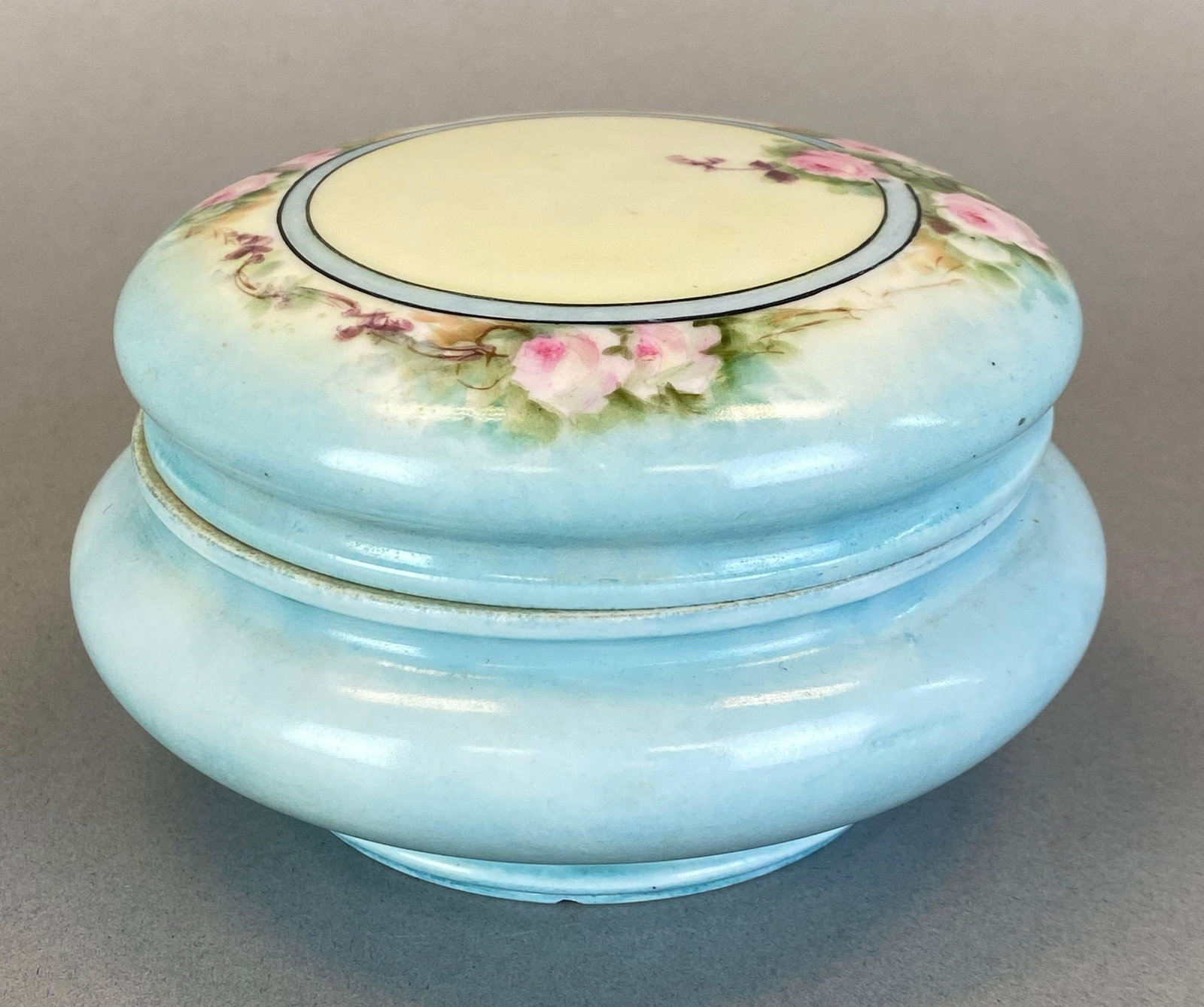 Antique T and V Hand Painted Roses Porcelain Dresser Powder Box: Marked on base, measures 3 x 5 x 5 inches