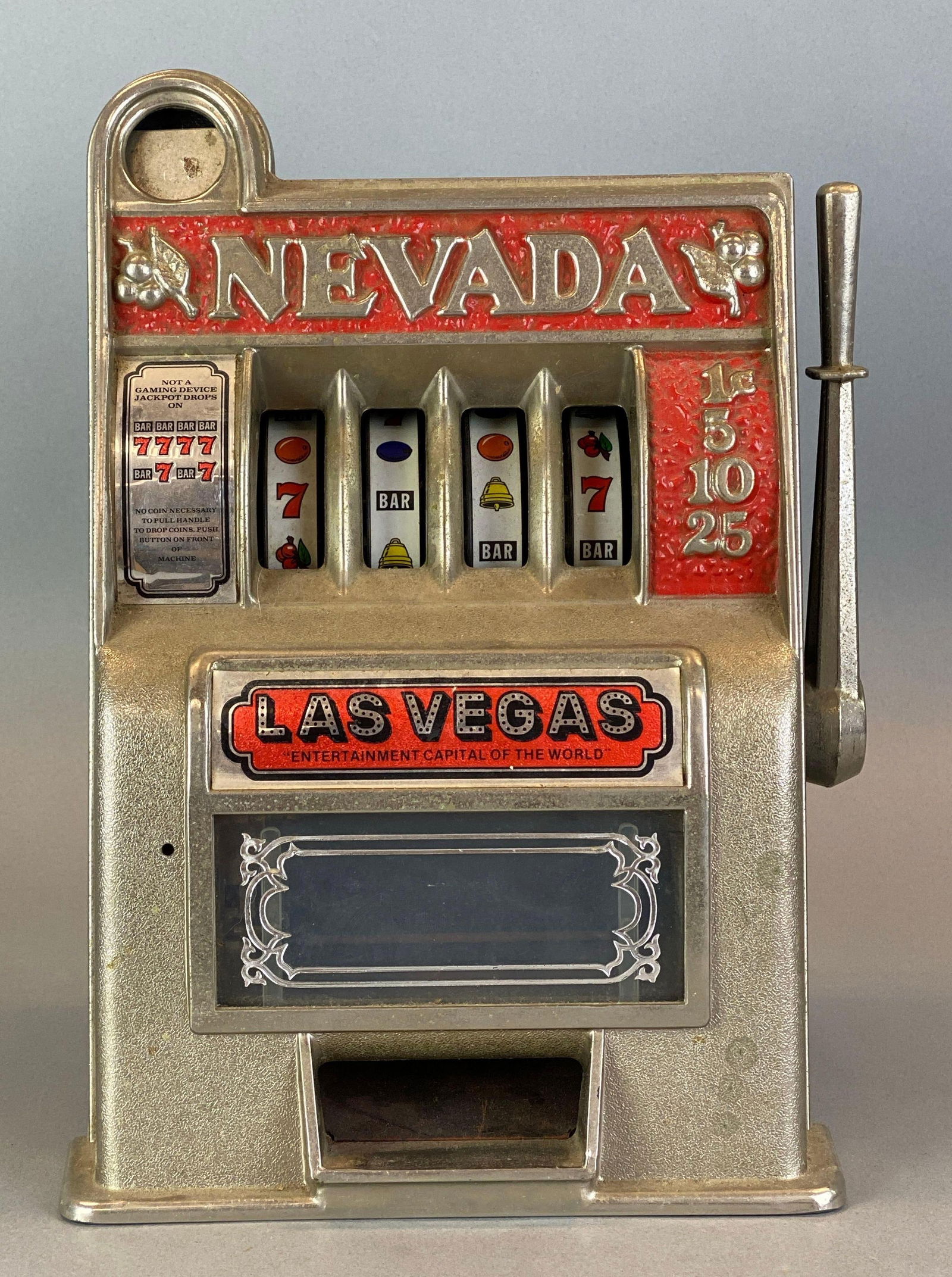 Vintage Die-Cast Las Vegas One Armed Bandit Replica (1 of 4)