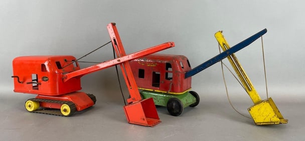 Group of 2 Vintage Wyandotte Pressed Steel Shovel Vehicles
