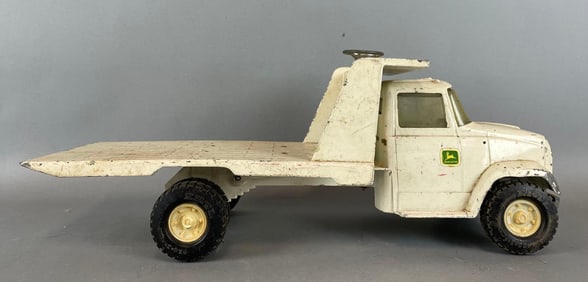 Vintage Ertl John Deere Pressed Steel Tilt Flatbed Truck