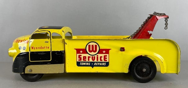 Vintage Wyandotte Pressed Steel No. 326 Wrecker Truck