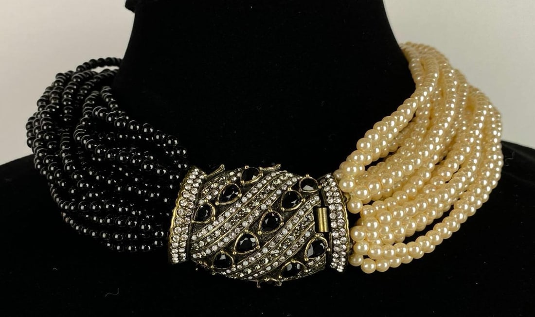 Heidi Daus Black and Cream Beaded CZ Necklace (1 of 8)