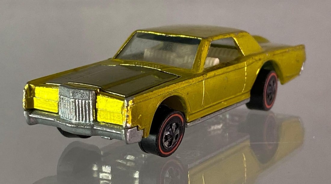 Hot Wheels Redline Custom Continental Mark III Die-Cast Vehicle (1 of 6)