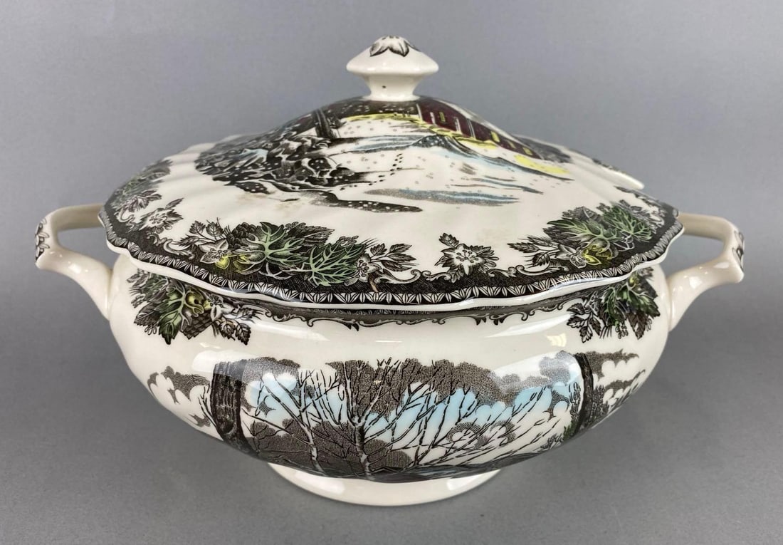 The Friendly Village by Johnson Bros Covered Porcelain Tureen (1 of 6)