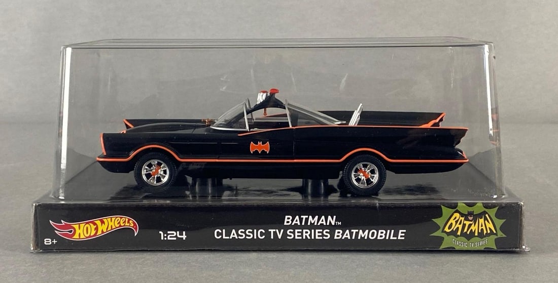Mattel Hot Wheels Die-Cast Batman Classic TV Show Batmobile (1 of 6)