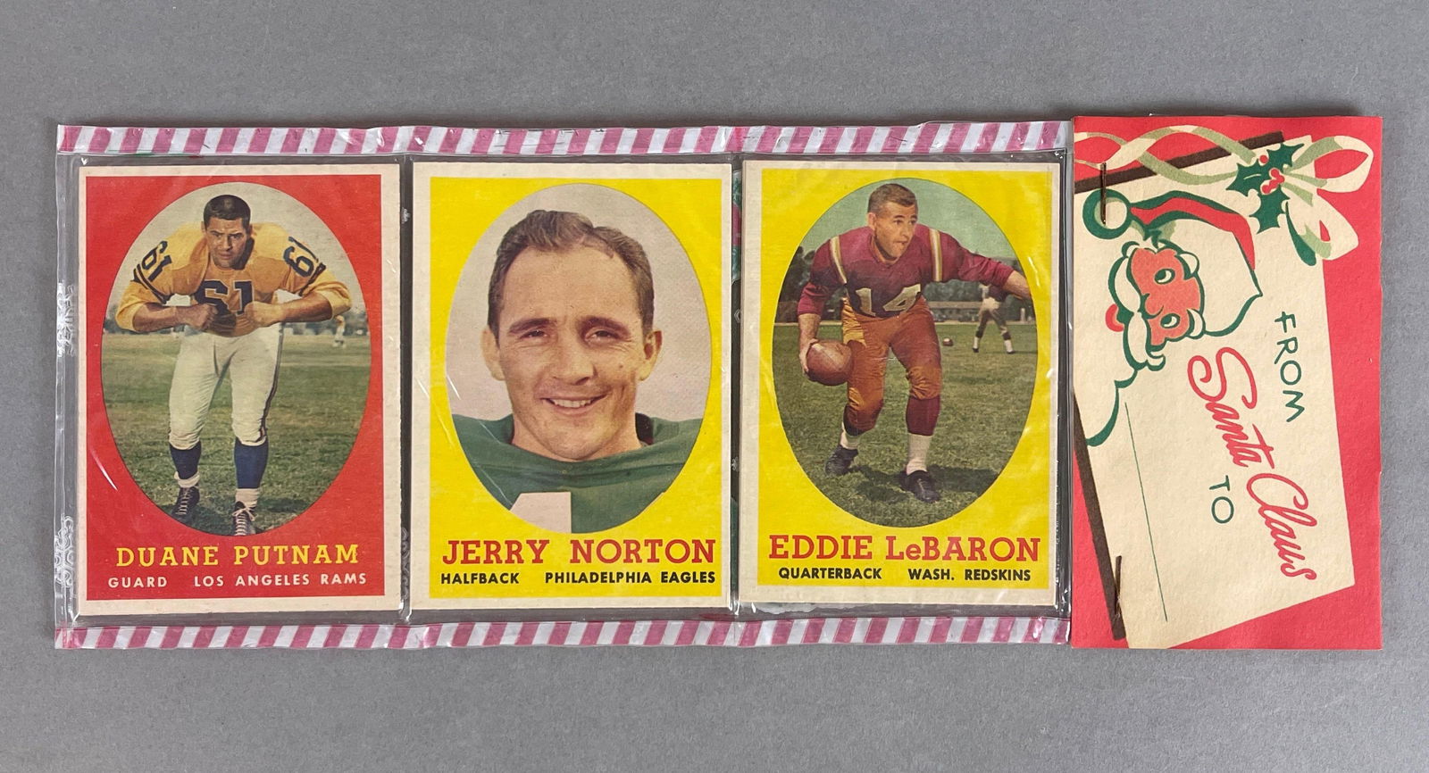1958 Topps Football Christmas Rack Pack (1 of 2)