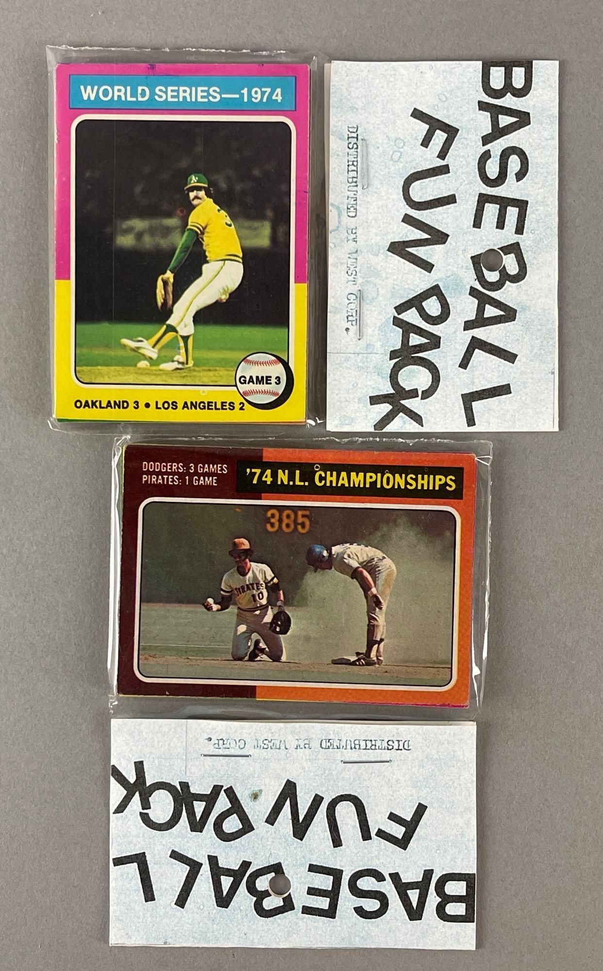 1975 Topps Baseball West Corps. Cello Fun Pack (1 of 2)