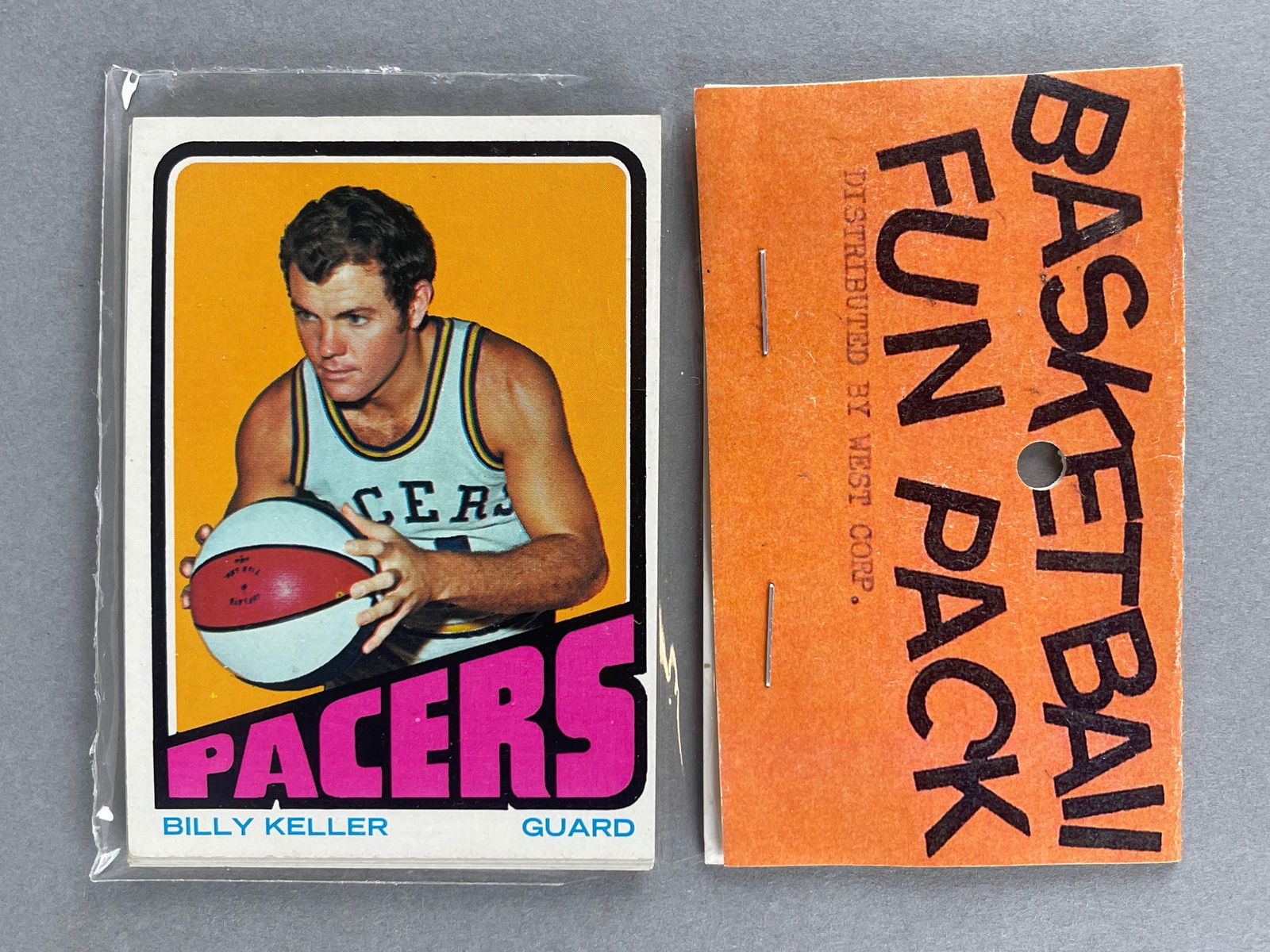 1972 - 73 Topps Basketball West Corps. Cello Fun Pack (1 of 2)