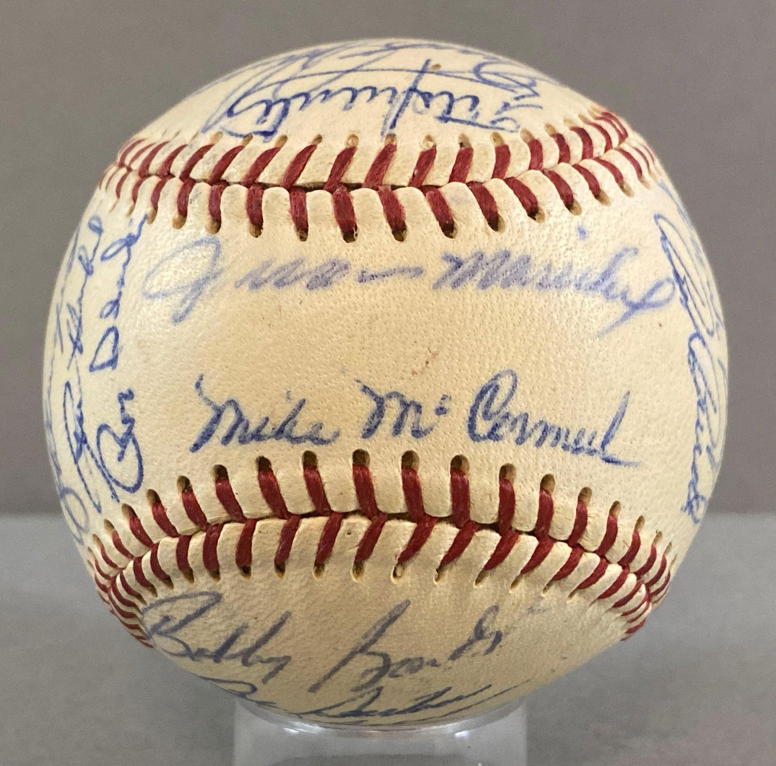 1969 San Francisco Giants Team Signed Official MLB NL Spalding Selig Baseball: Originally from umpire Bill Haller and was given to our consignors father. Autographed by 28 players, Willie Mays, Frank Linzy, Bob Burda, Bobby Bonds, Bob Barton, Hal Jeffcoat, Joe Costello, Charles