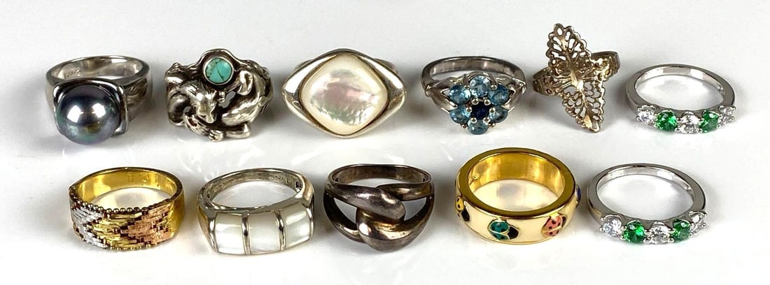 Group of 11 Sterling Silver Rings (1 of 3)