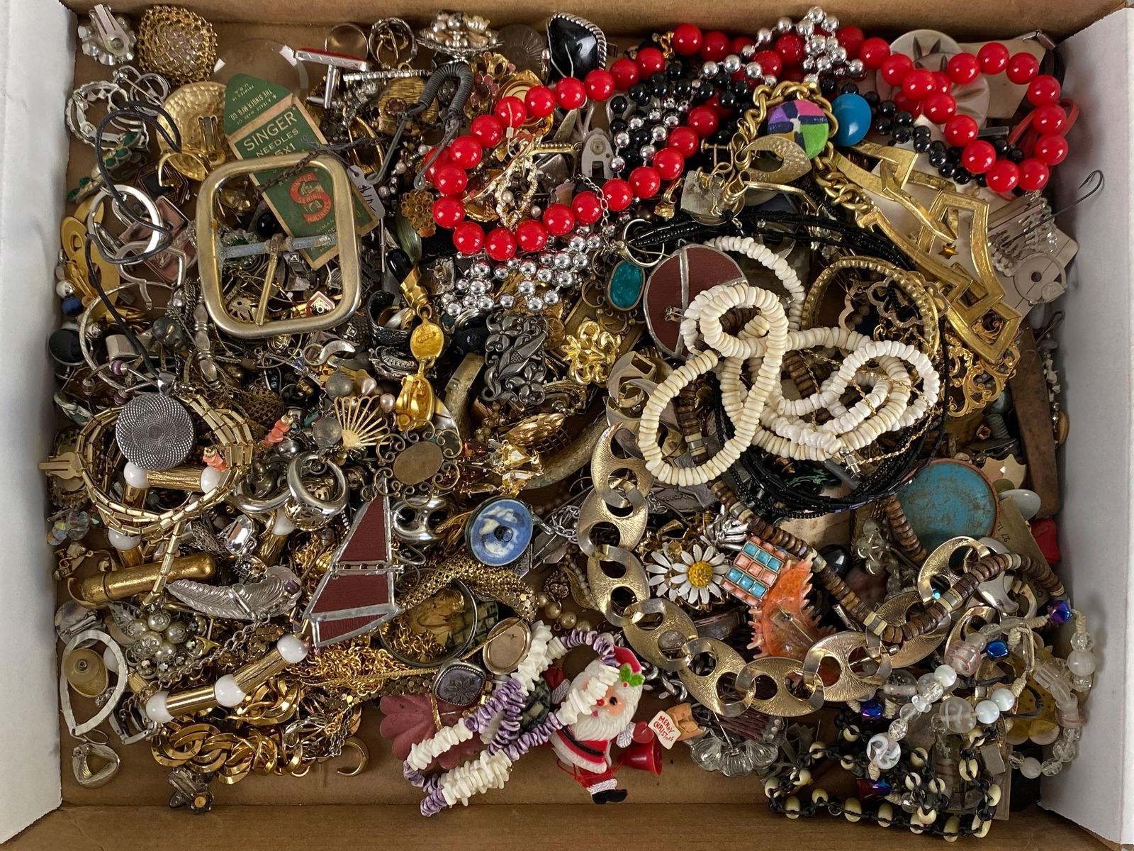 Group of Costume Jewelry: Includes beaded necklaces, rings, Cufflinks and more, largest measures 24 inches in length