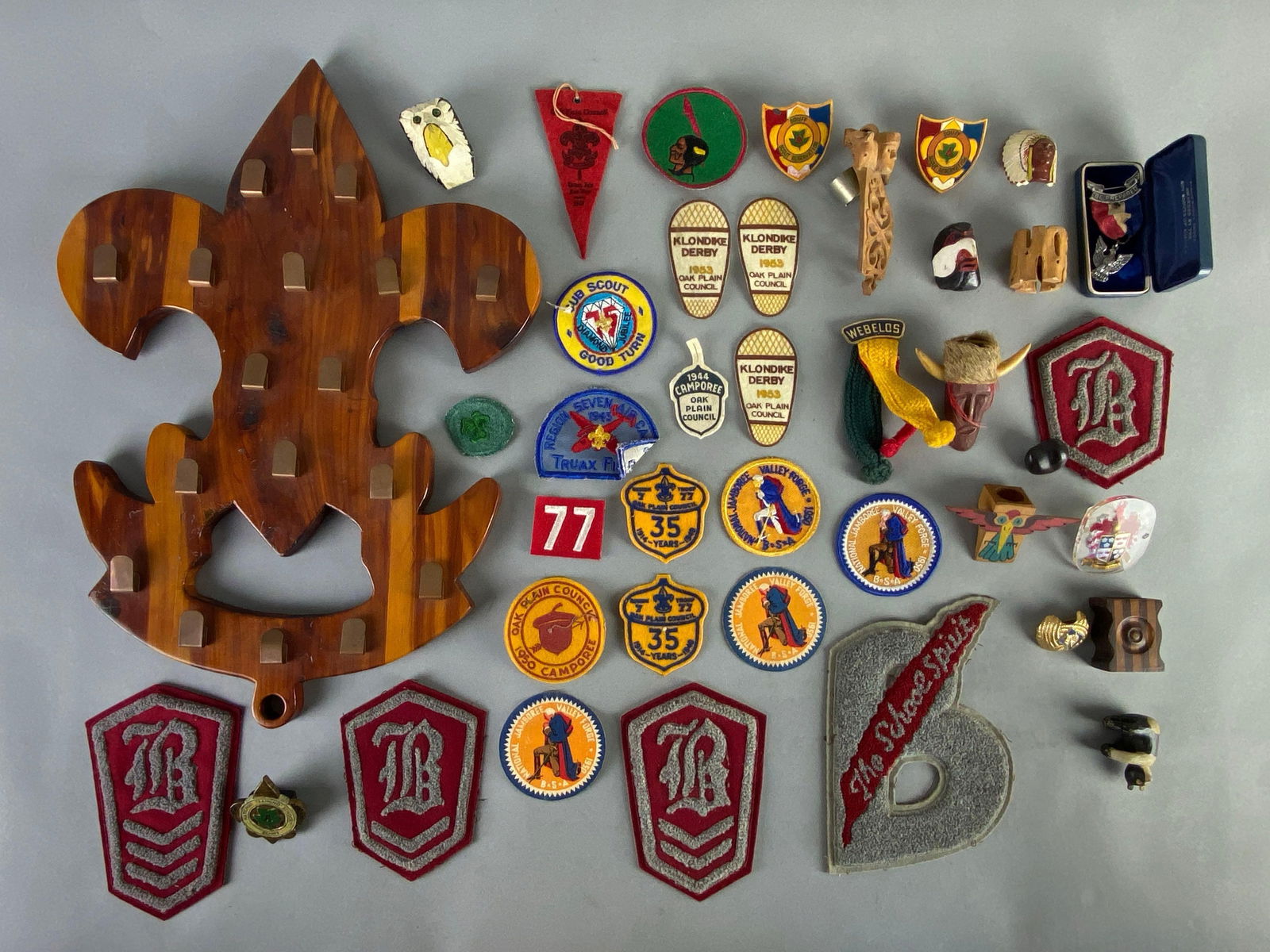 Group of Boys Scouts Patches and More (1 of 4)