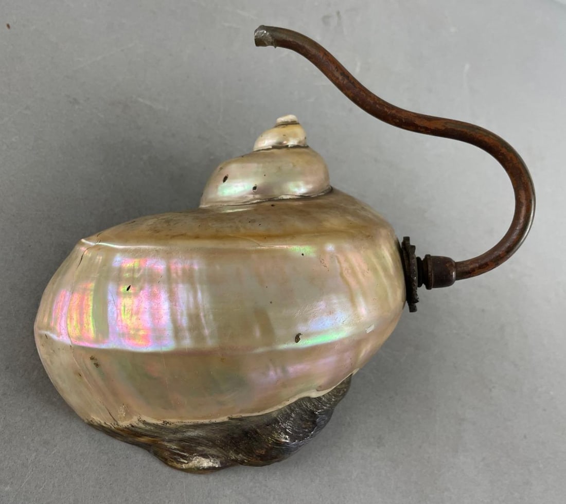 Antique Turbo Shell Gas Lamp (1 of 4)