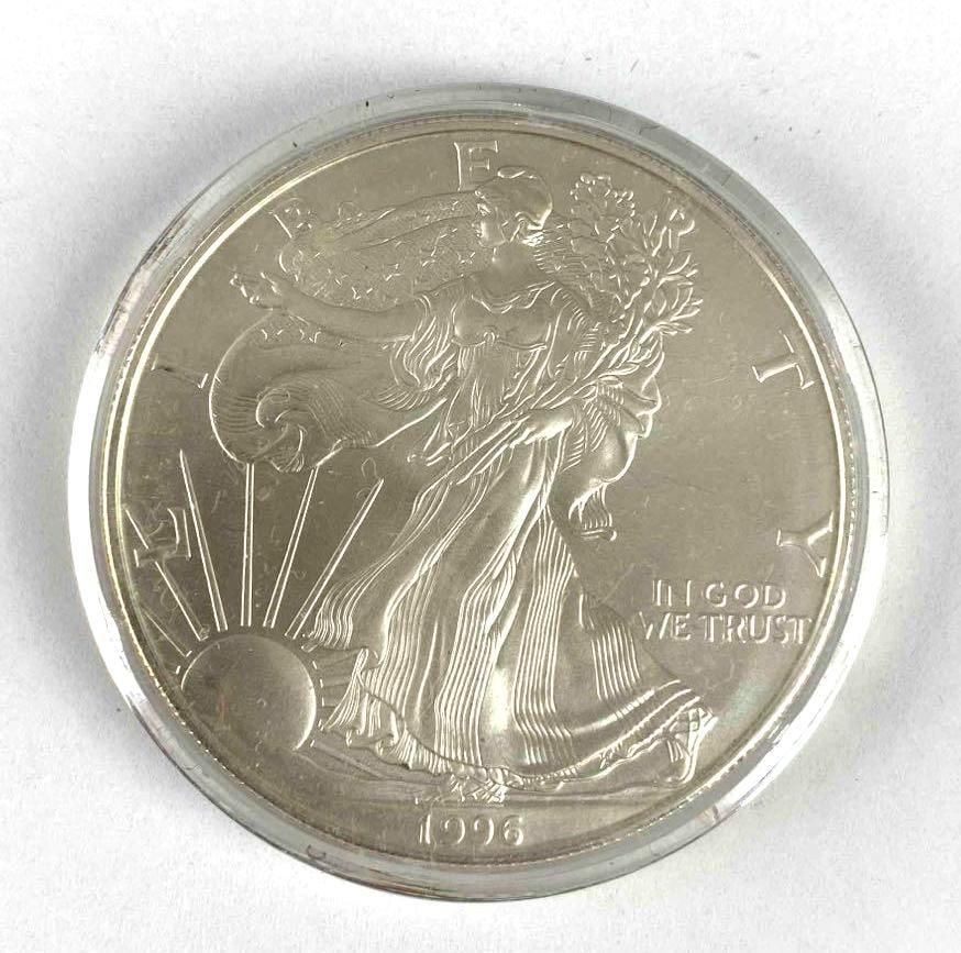 1996 US American Silver Eagle 1 oz .999 Fine Silver Round (1 of 2)