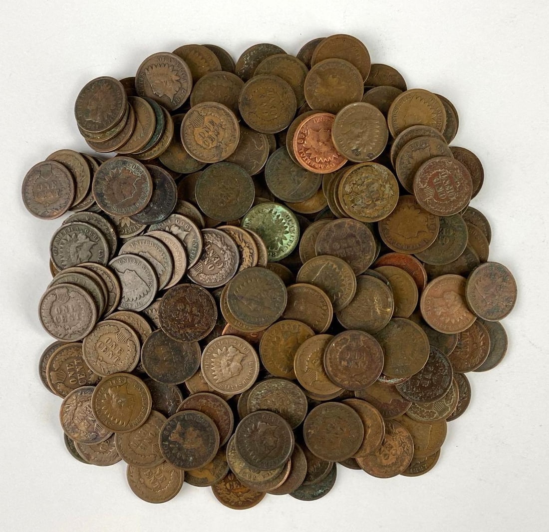 Group of 200 1800-1900?s US Indian Head Cents (1 of 1)