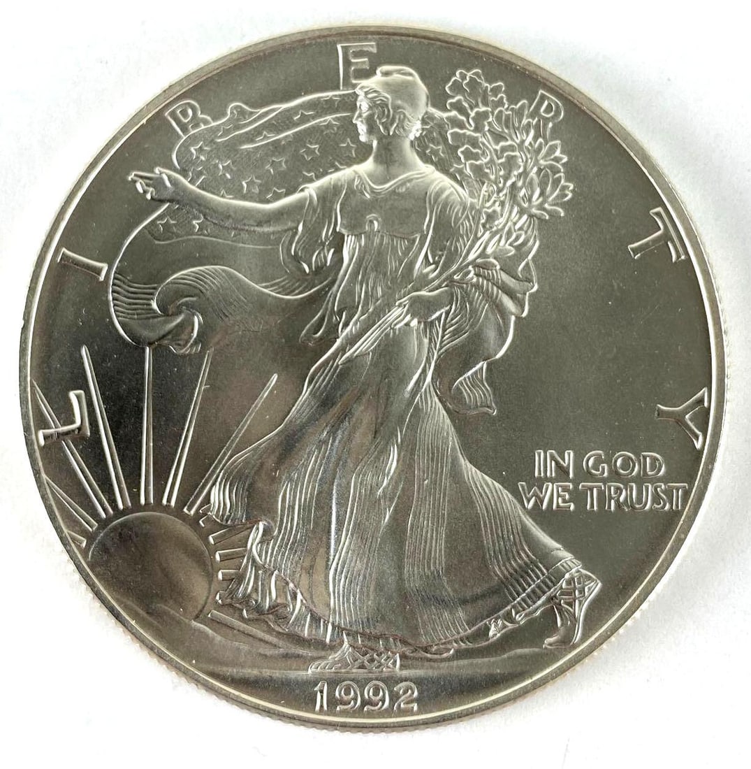 1992 American Silver Eagle 1oz. Fine Silver Dollar (1 of 2)