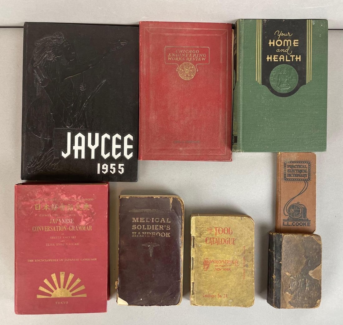 Group of Assorted Vintage Books (1 of 2)