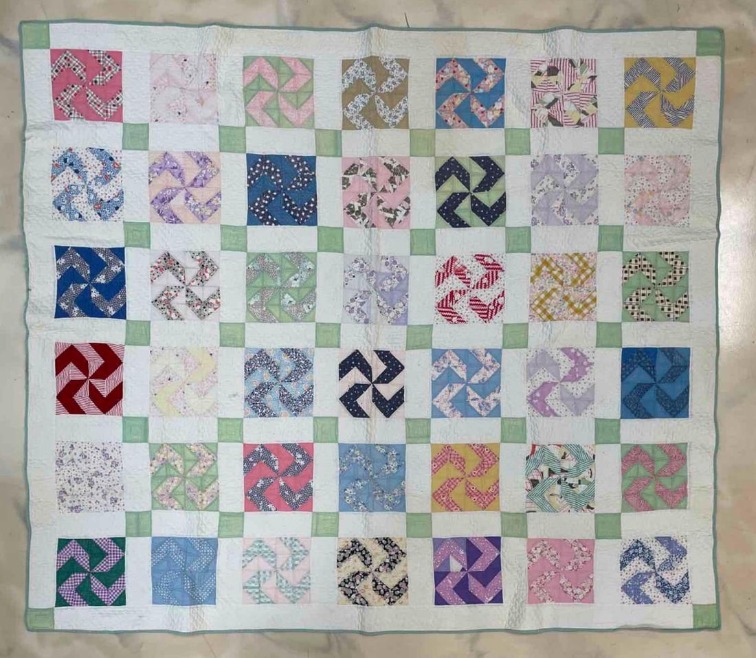 Antique Hand Stitched Quilt (1 of 4)