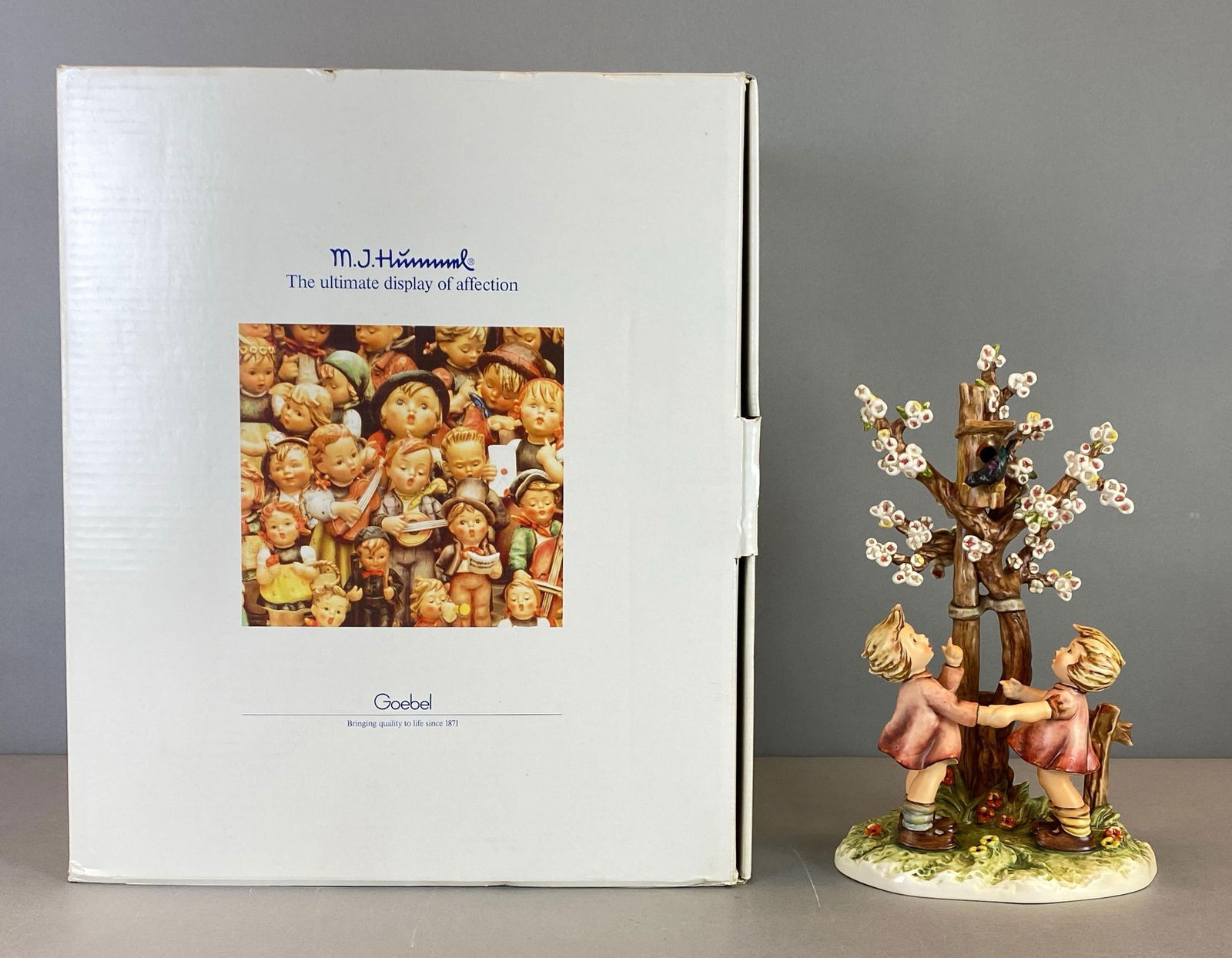 1990 Hummel Goebel Welcome Spring Porcelain Figurine (1 of 6)