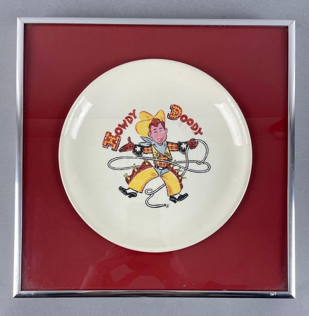 1950s Howdy Doody Ceramic Plate: Plate measures 8 1/2 inches, frames measure measures 12 1/4 x 12 1/4 inches