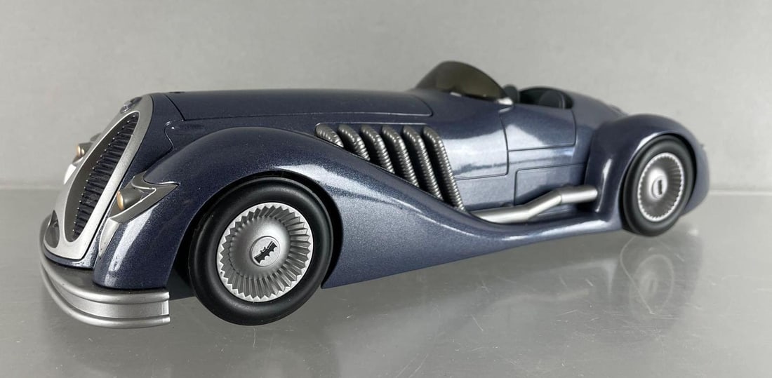 Corgi 1940 DC Batman Batmobile Die-Cast Car (1 of 6)