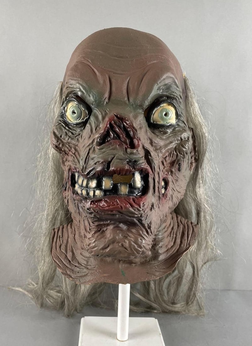 1990s Tales from the Crypt Rubber Cryptkeeper Halloween  Mask (1 of 4)