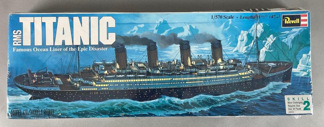 Revell RMS Titanic Model Kit (1 of 3)