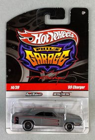 Mattel Hot Wheels Phils Garage No. 14 1969 Charger
