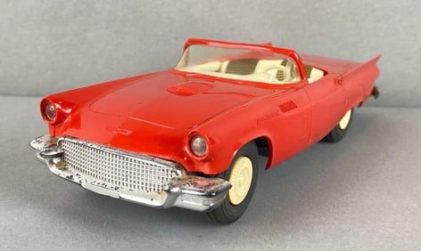 AMT 1957 Thunderbird Dealer Promo Car