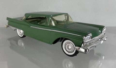 1957 Ford Fairlane 500 Jo-Han Friction Dealership Promo Car