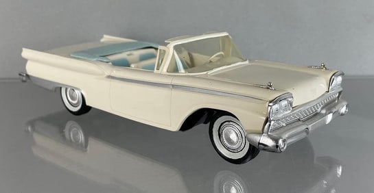 1959 Ford Fairlane 500 Convertible Friction Dealership Promo Car