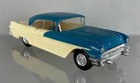 X-El Jo-Han Reissue 1955 Pontiac Star Chief Dealership Promo Car