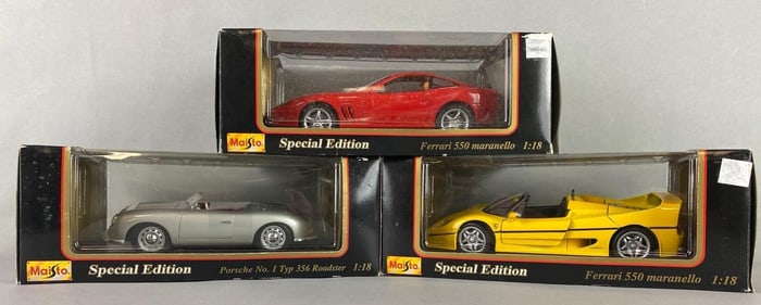 Group of 3 Maisto Special Edition Die-Cast Cars