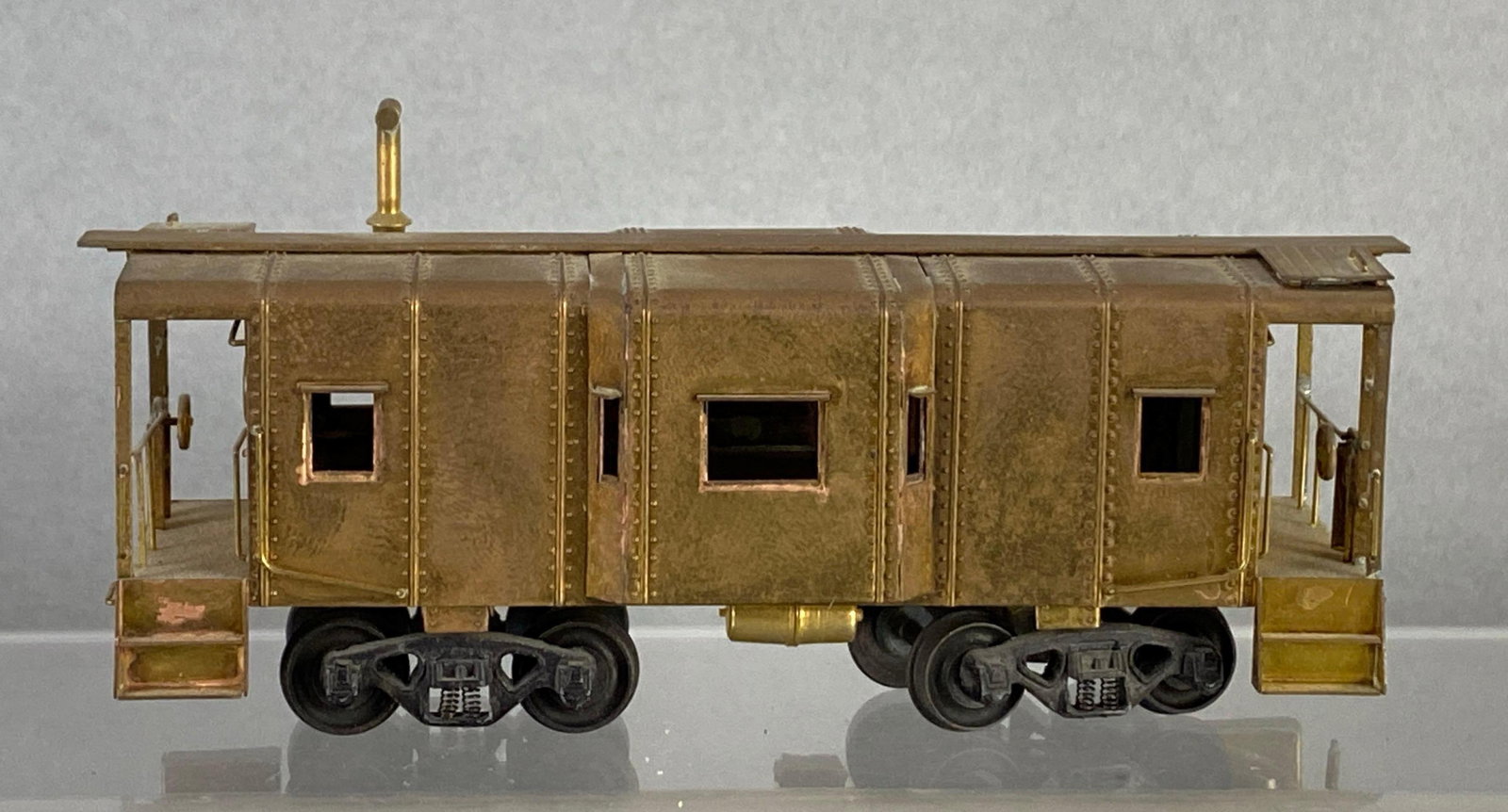 HO scale Baltimore & Ohio Bay Window Brass Caboose (1 of 3)
